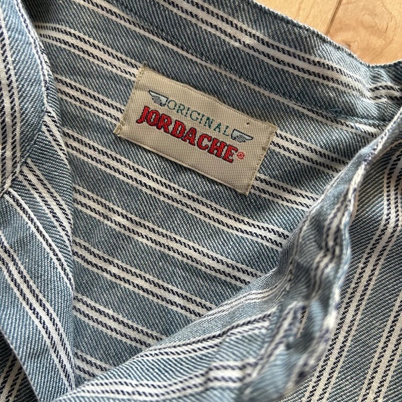 Vintage Jordache blue and white striped button-up - Picture 3 of 3